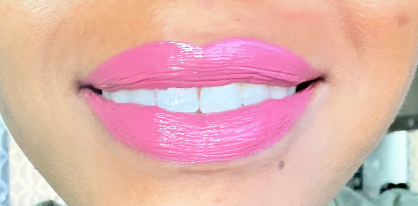 Very Mauvelous Velvet Matte Lipstick